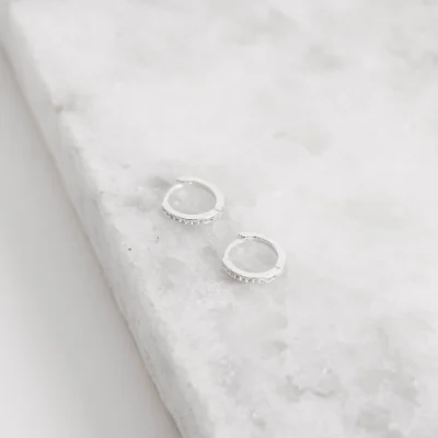 Argola Click 12mm Cravejada Fio Quadrado