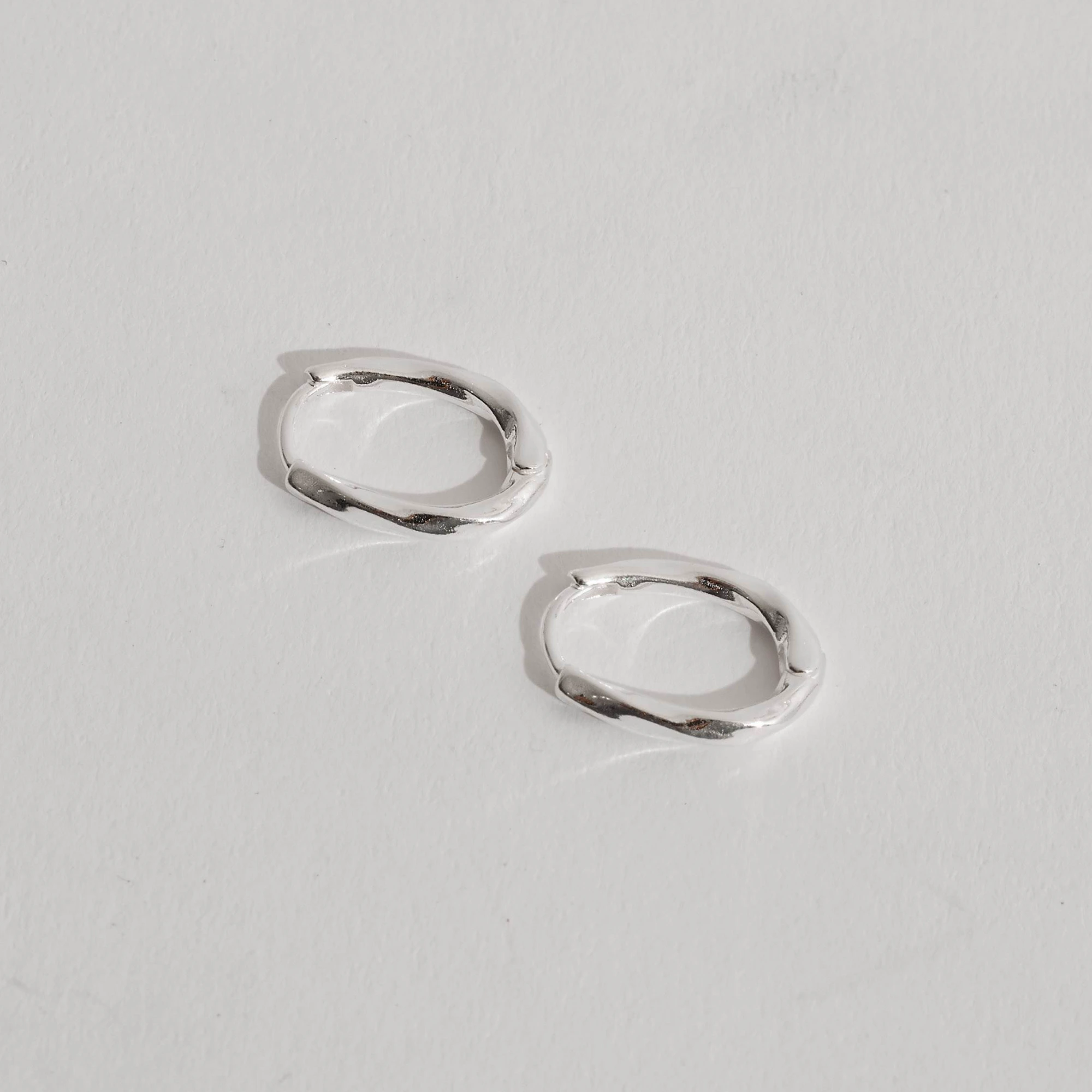 Argola Click Oval 15mm Fio Torcido