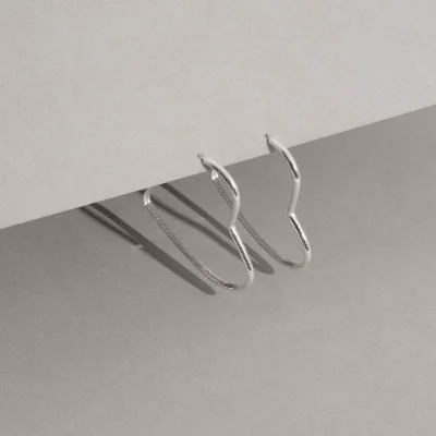 Argola Coração 42mm Fio Meia Cana