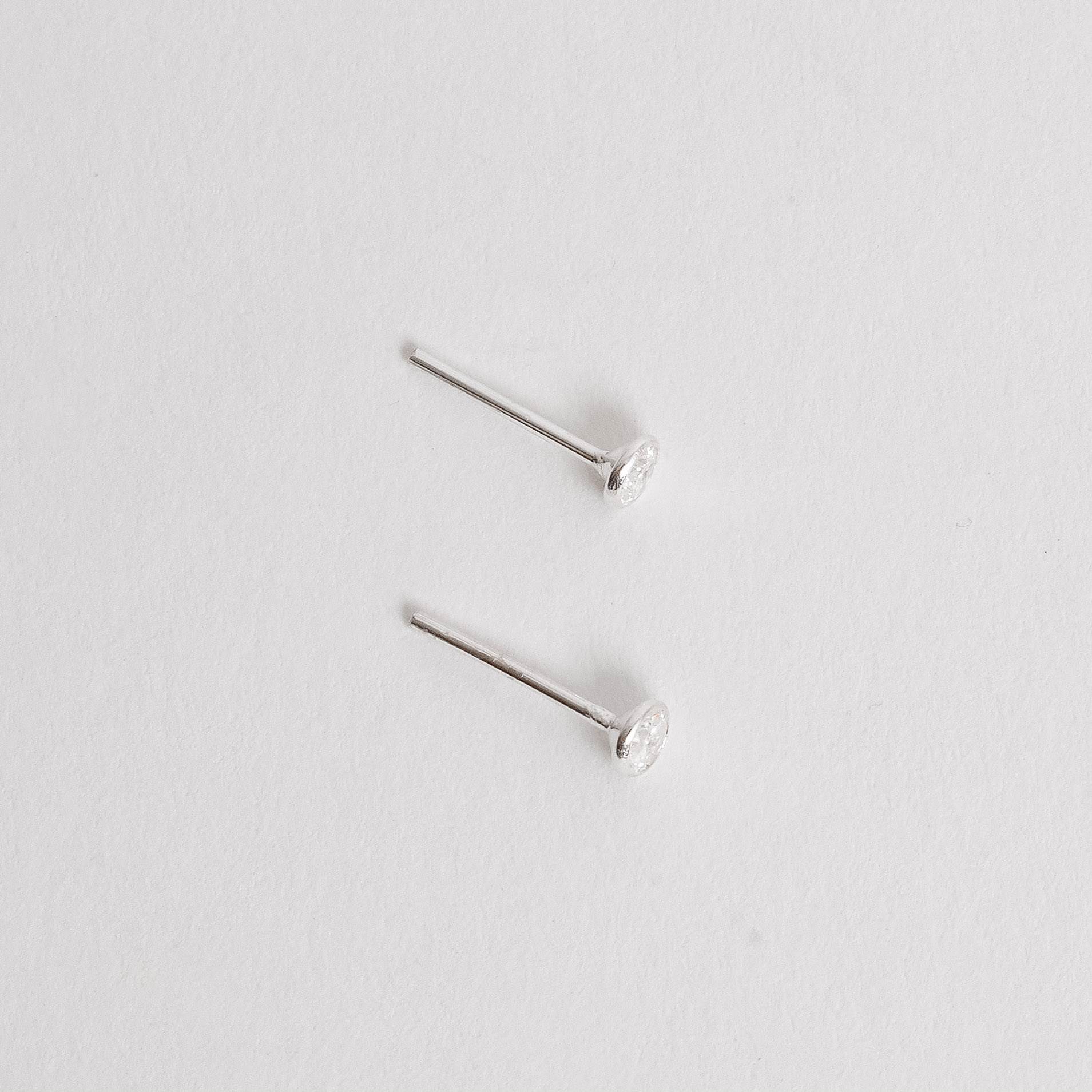 Brinco Zircônia Europeia Redonda Embutida 3mm
