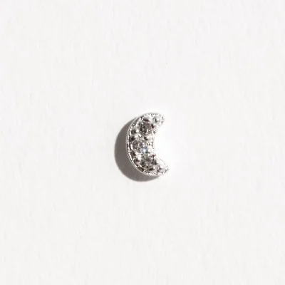Piercing Haste Lua Cravejada 5mm Orelha Direita
