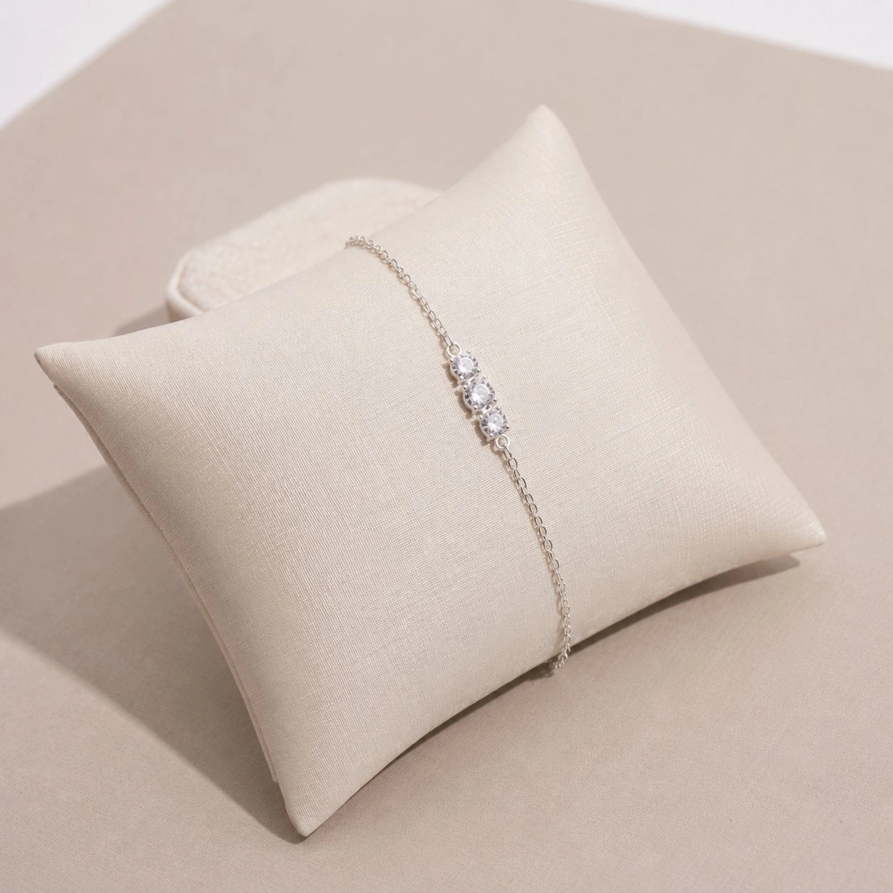 Pulseira Virginia com 3 Zircônias em Prata 925