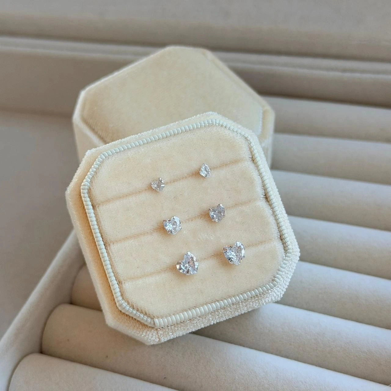 Trio de Brincos Coração Cristal em Prata 925 – 3, 4 e 5 mm